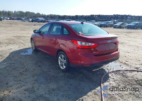 2013 Ford Focus Se z USA, uszkodzony, nr VIN 1FADP3F29DL215698